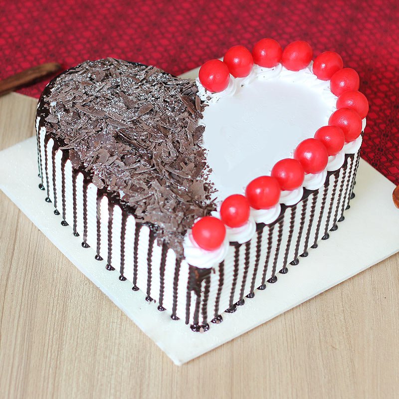 Red Velvet Valentine's Day Cake - SugarHero